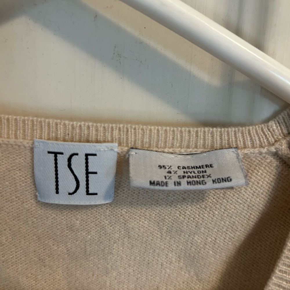 TSE sleeveless cashmere top